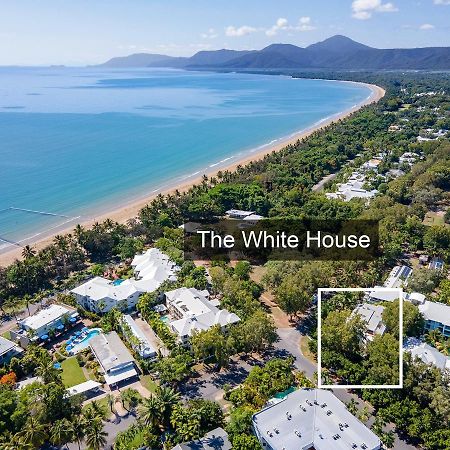 The White House Port Douglas Exterior photo